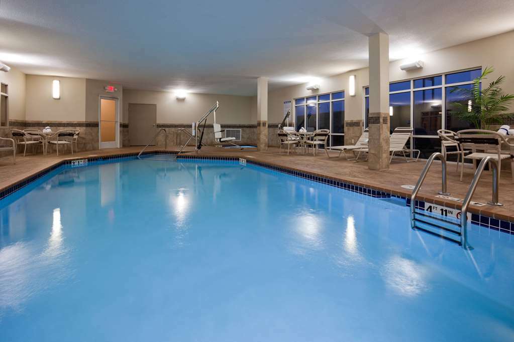Americinn By Wyndham Hartford Wi Faciliteter billede