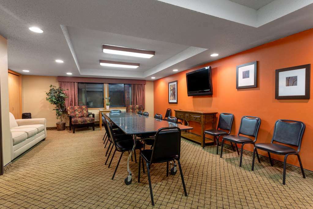Americinn By Wyndham Hartford Wi Faciliteter billede